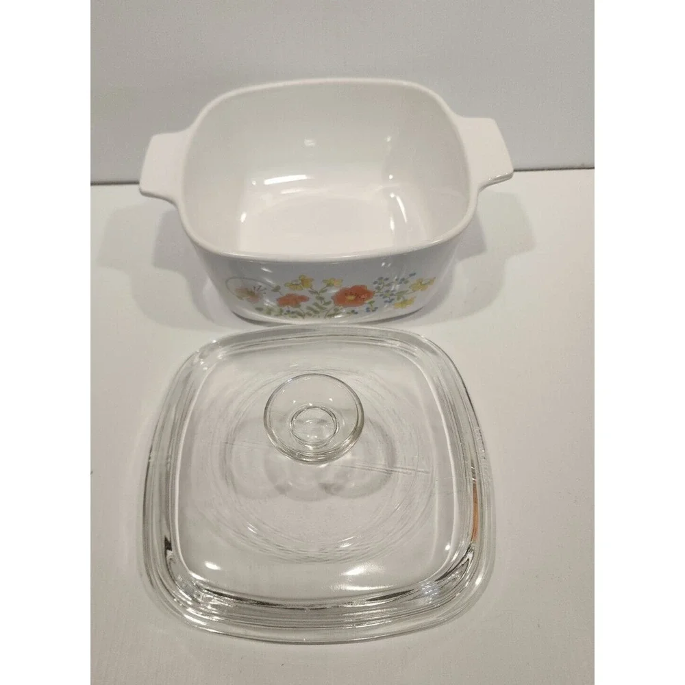 Corning Ware Wildflower A-1 1/2-B Casserole w/Lid  1.5 Quart Discontinued